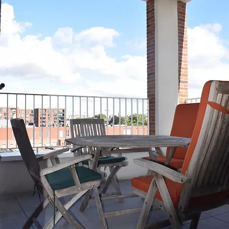 Apartmán Large Penthouse - Private Parking - In A Beautiful Domain Antverpy